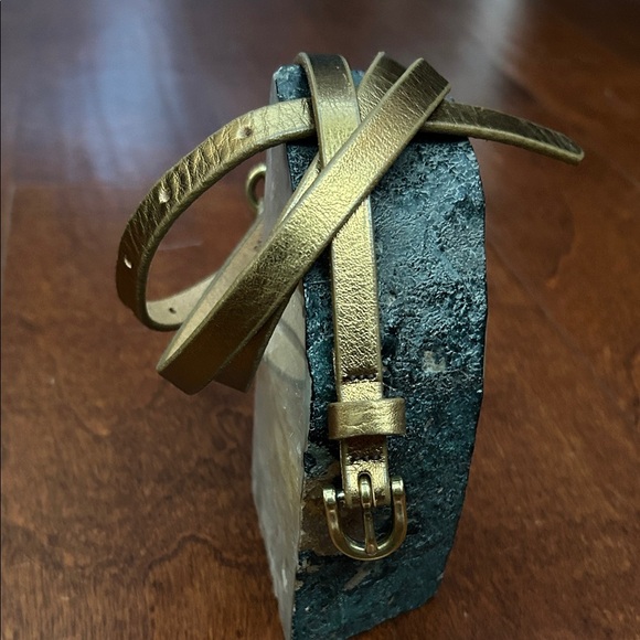 J. Crew Women’s Skinny Gold Bronze Leather Belt, Size Large - Picture 1 of 16